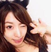 服务页表单明亮